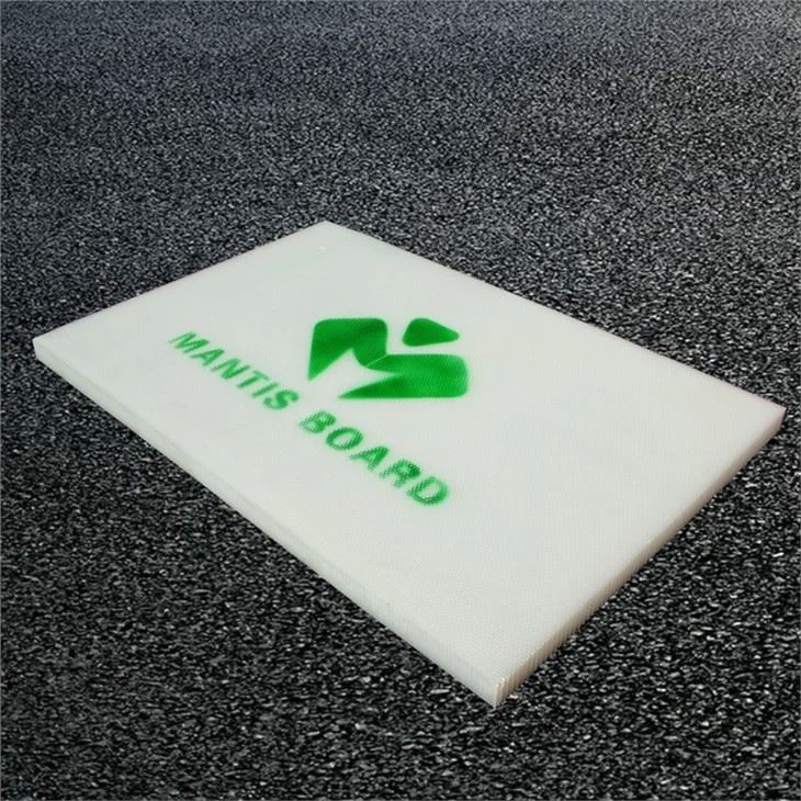 White Innovative Waterjet Cutting Bricks